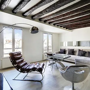Apartment Pick A Flat's In Le Marais - Rue Saint Merri, Paris